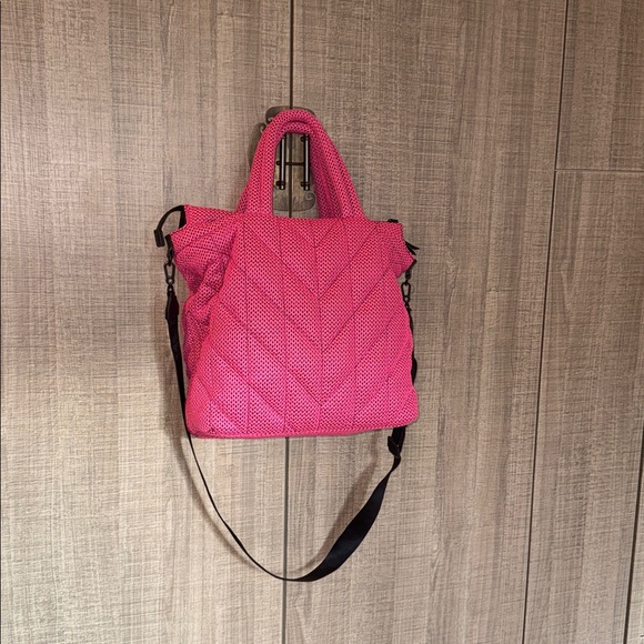 Karl Lagerfeld Paris Voyage Tote - Picture 12 of 15